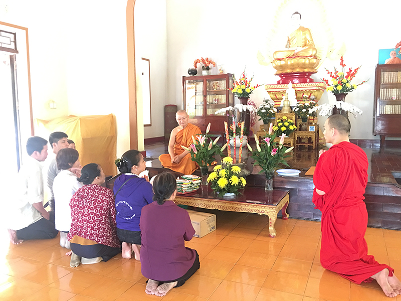 Phái đoàn chùa Bửu Quang cúng dường trường hạ năm 2018 - truong-ha-buu-long-2.jpg (409761 KB)