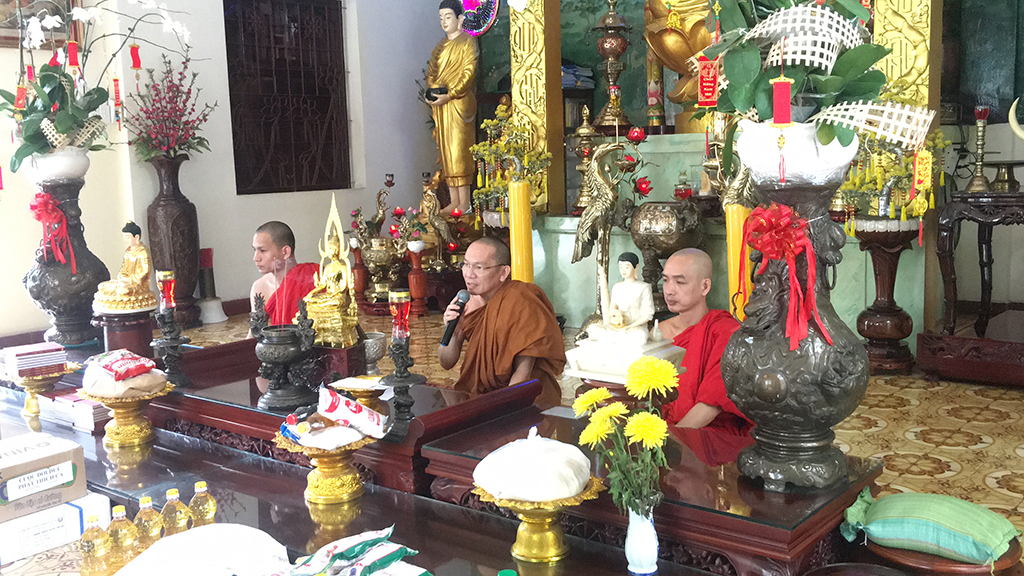 Phái đoàn chùa Bửu Quang thăm và cúng dường trường hạ năm 2018 - truong-ha-buu-thang-2.jpg (689673 KB)