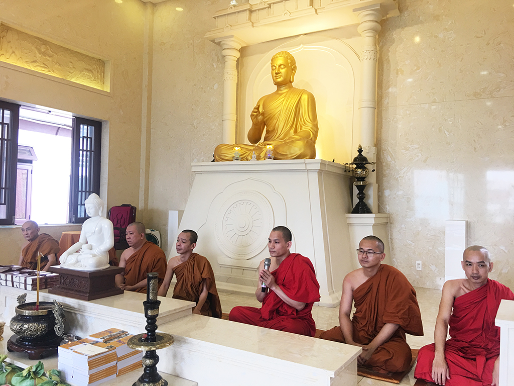 Phái đoàn chùa Bửu Quang thăm và cúng dường trường hạ năm 2018 - truong-ha-sieu-ly-1.jpg (656665 KB)