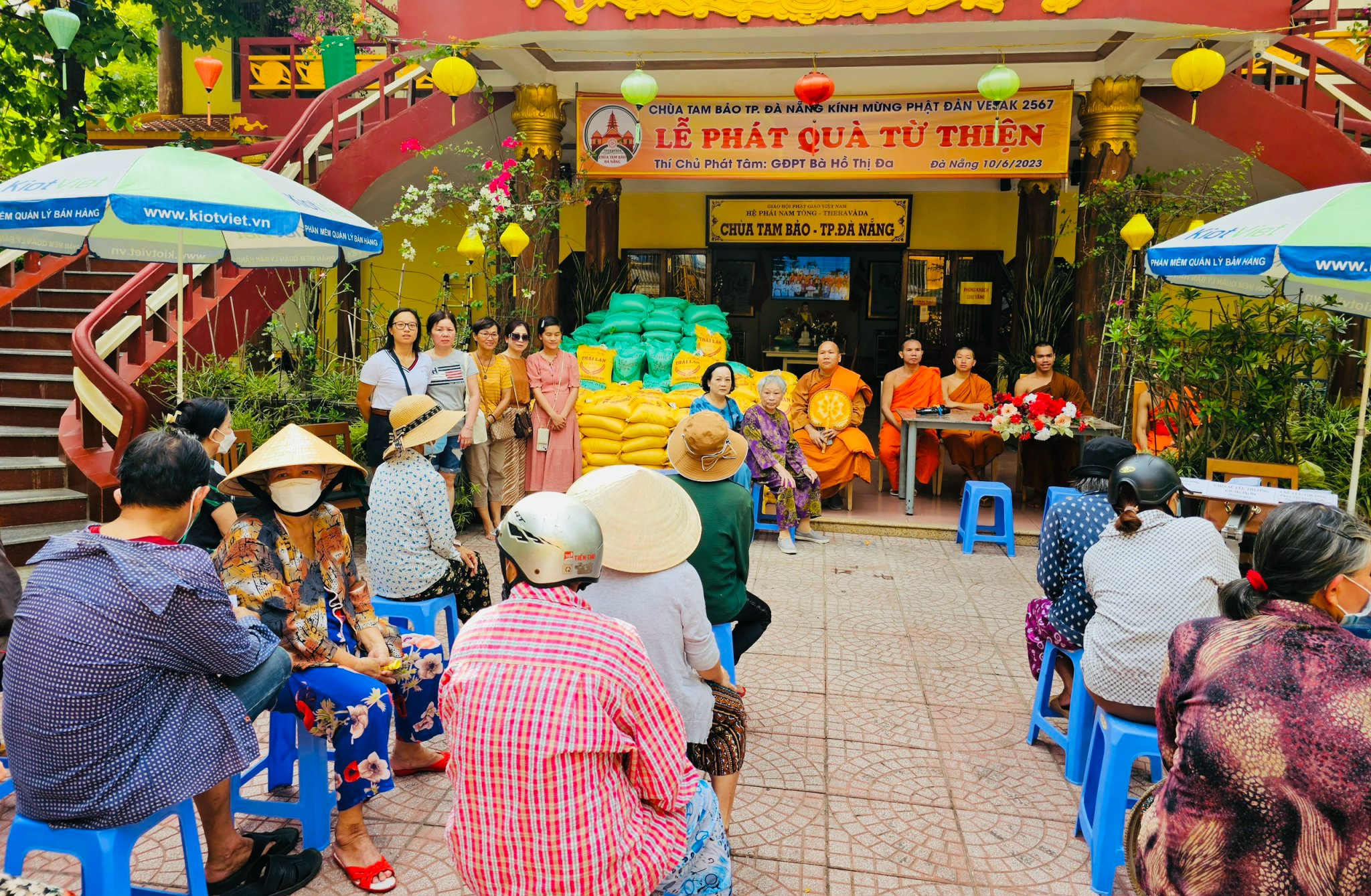 Đà Nẵng: Từ thiện Mùa Đại Lễ Phật Đản Vesak 2567 tại chùa Tam Bảo - IMG_0389.jpeg (1079921 KB)