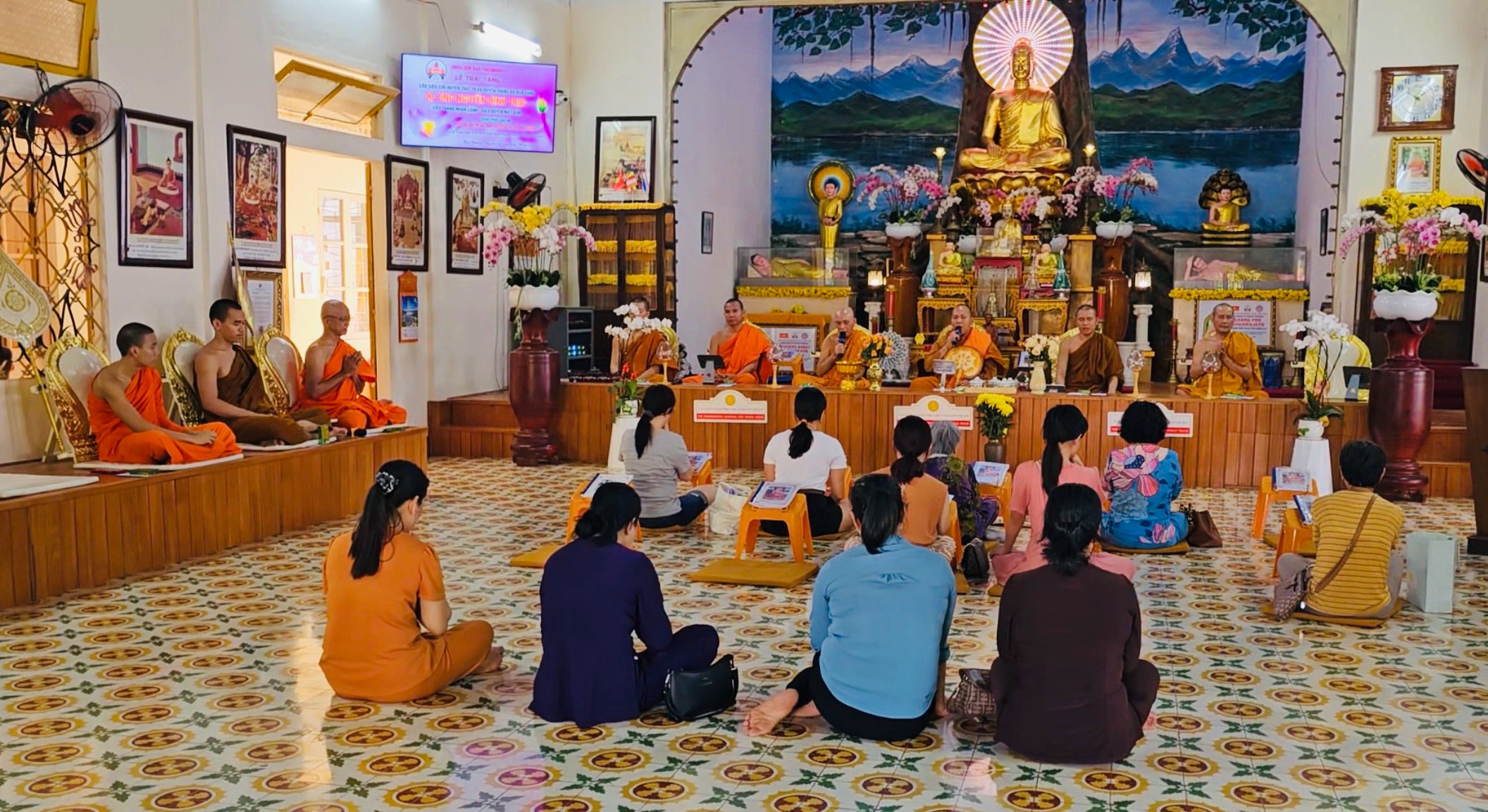 Đà Nẵng: Từ thiện Mùa Đại Lễ Phật Đản Vesak 2567 tại chùa Tam Bảo - IMG_0397.jpeg (698828 KB)