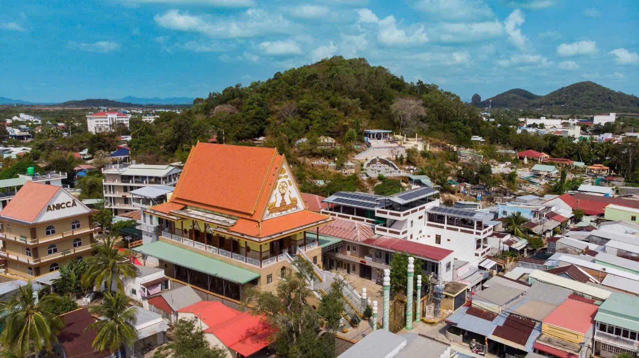 LƯỢC SỬ CHÙA THIÊN TRÚC (JAMBUDĪPĀRĀMA) - z6695765890396_7809013a7dcd243ab1bc25f29c1ea319.jpg (338481 KB)