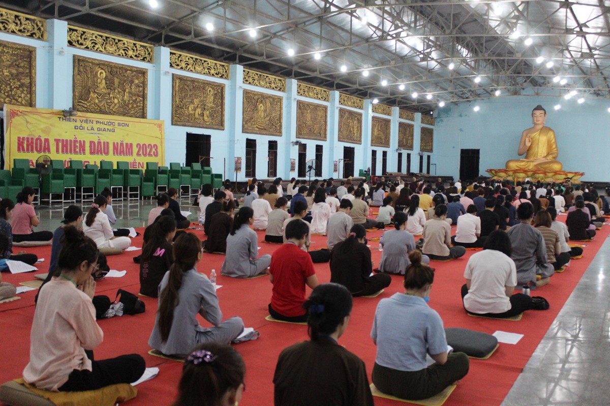 Đồng Nai: 700 người tham dự khóa Thiền nhân ngày lễ Quốc Khánh  - IMG_3718.JPG (295859 KB)