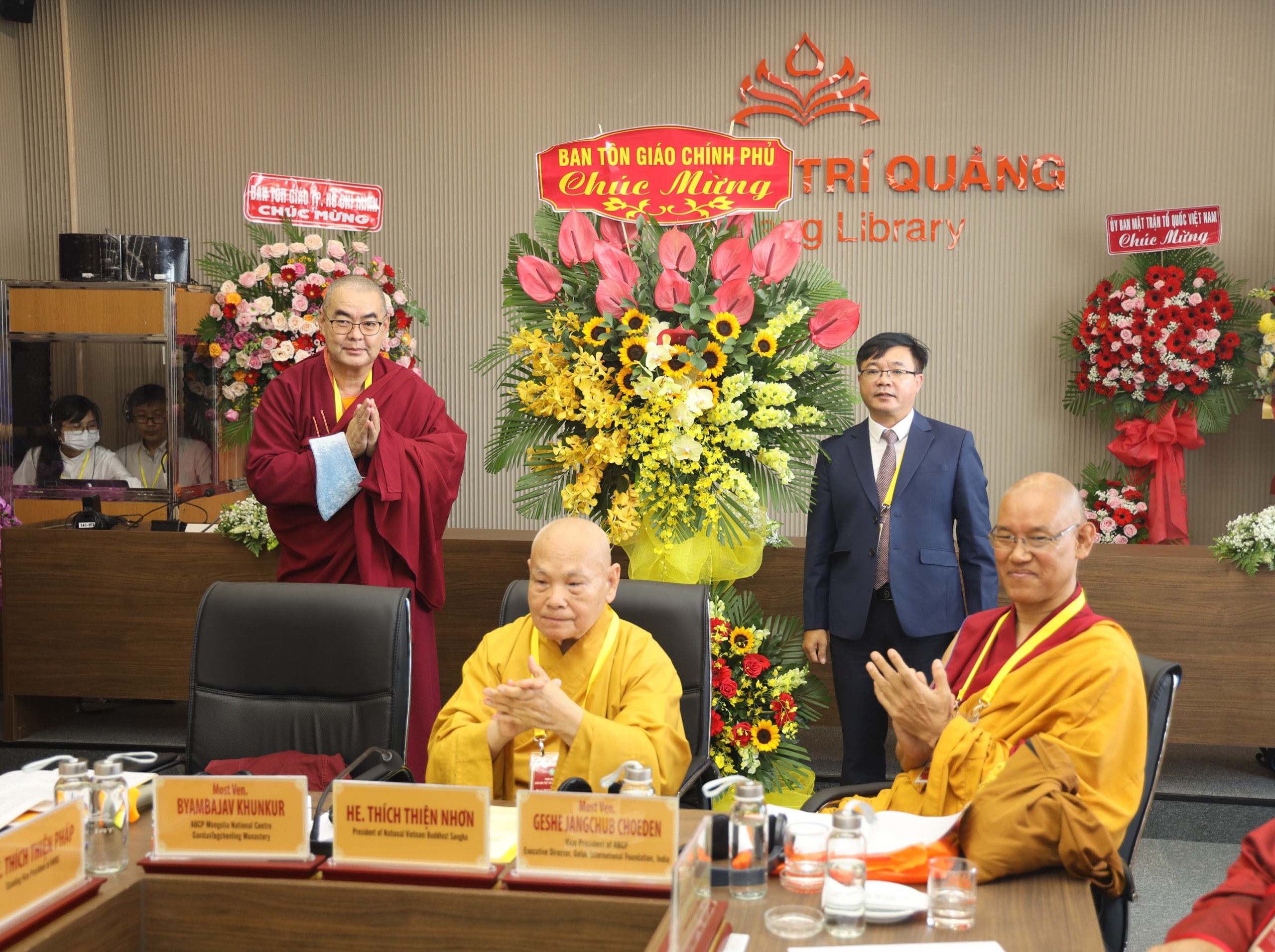 TP.HCM: Khai mạc Hội nghị Ban Thư ký diễn đàn Phật giáo Châu Á vì hòa bình (ABCP) 2023 tại Học viện Phật giáo Việt Nam tại TP.HCM - z4761635466851_5ee5f790f5a40166ac40eb0569ee8129.jpg (990475 KB)