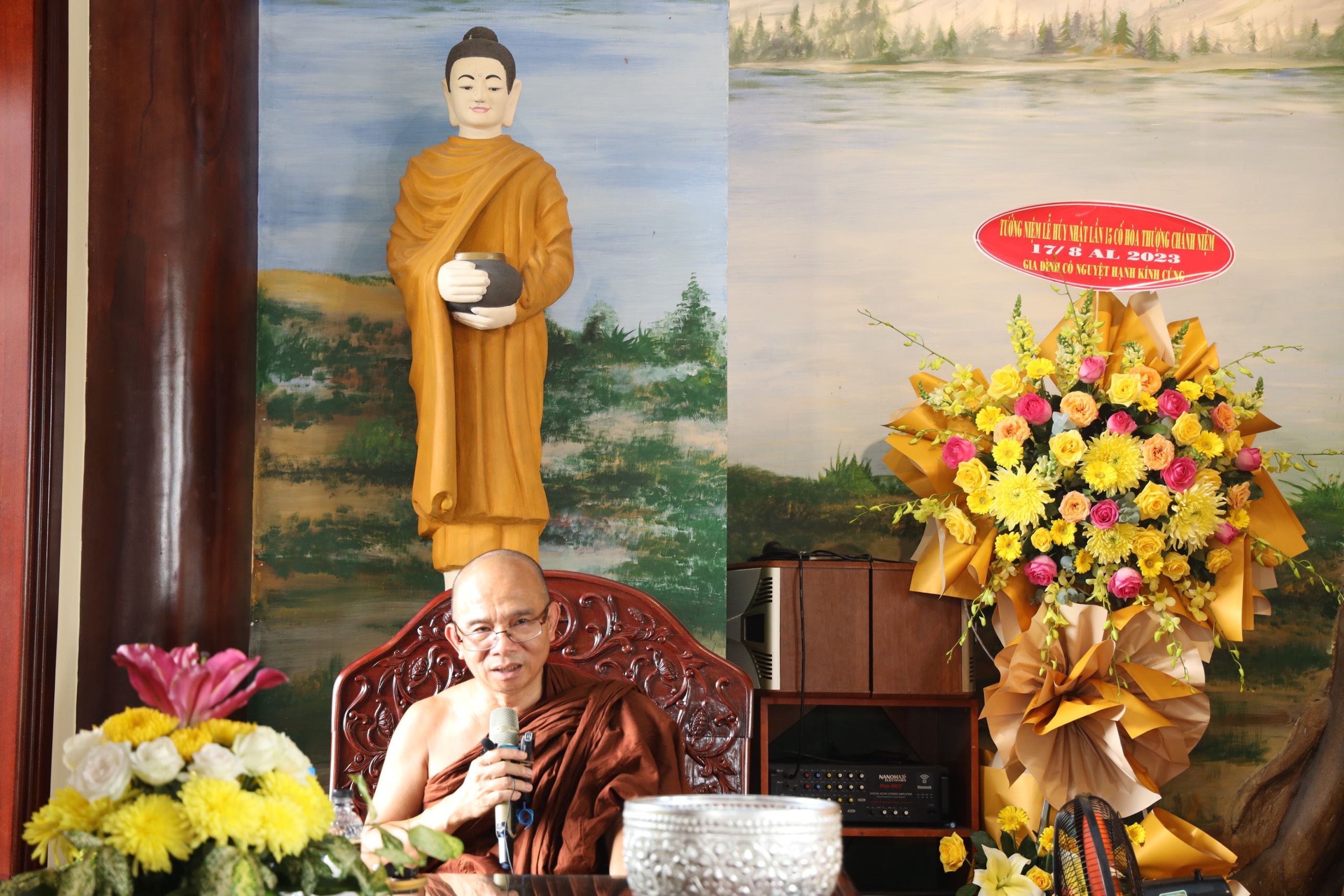 TP.HCM: Lễ húy nhật lần thứ 15 cố Hòa thượng Thích Chánh Niệm tại chùa Phật Bảo - z4743118977108_9b8df1c960eb47e1f0901a747f2428d4.jpg (803177 KB)