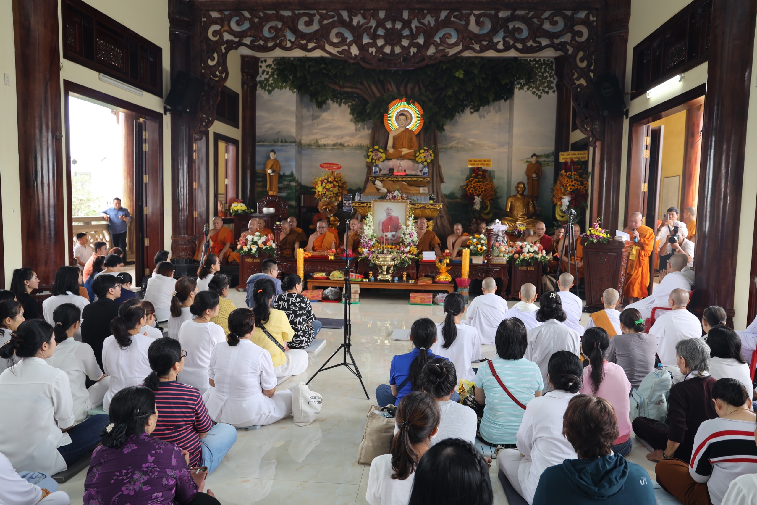 TP.HCM: Lễ húy nhật lần thứ 15 cố Hòa thượng Thích Chánh Niệm tại chùa Phật Bảo - z4743118984857_eef105766f87a9f22431b0307c9115ae.jpg (833719 KB)