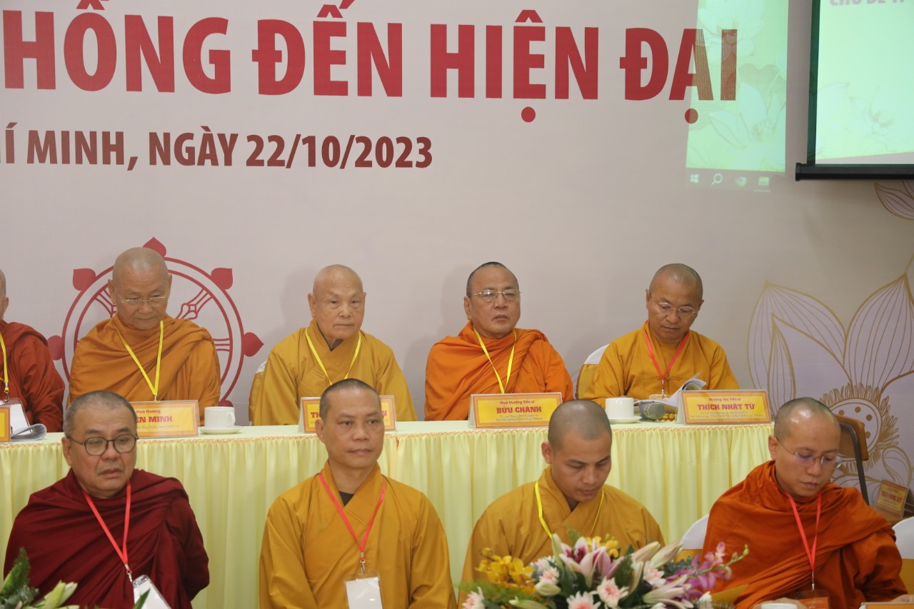 TPHCM: Khai mạc hội thảo “Thiền nguyên thủy Vipassana từ truyền thống đến hiện đại” - z4806425479659_52417f0d5880e89e525f40d85febafcd.jpg (190379 KB)