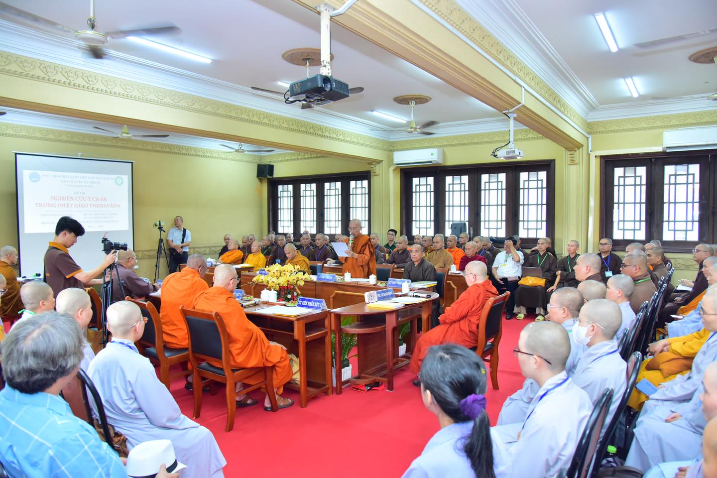TP.HCM: NCS ĐĐ. Định Phúc bảo vệ thành công luận án Tiến sĩ Phật học cấp Học viện tại HVPGVN tại TP.HCM - 396702089_808217747977001_1928164250929919755_n.jpg (190157 KB)