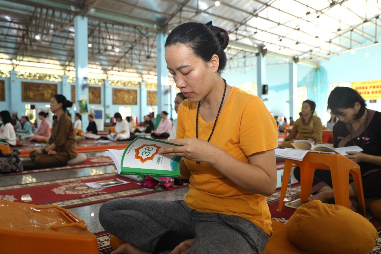 Đồng Nai: Thiền viện Phước Sơn tổ chức lễ Bế mạc khoá thiền dành cho bạn trẻ làm việc văn phòng - IMG_2505.jpeg (264375 KB)