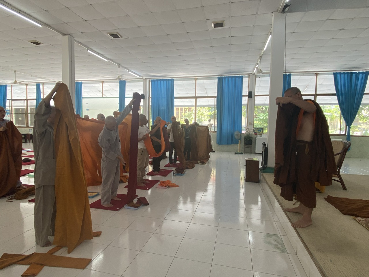 TP.HCM: Thiền viện Nguyên Thủy tổ chức khóa xuất gia gieo duyên 2023 - z4786826851223_cd5825543615cafa76cc82b45a650579.jpg (264450 KB)