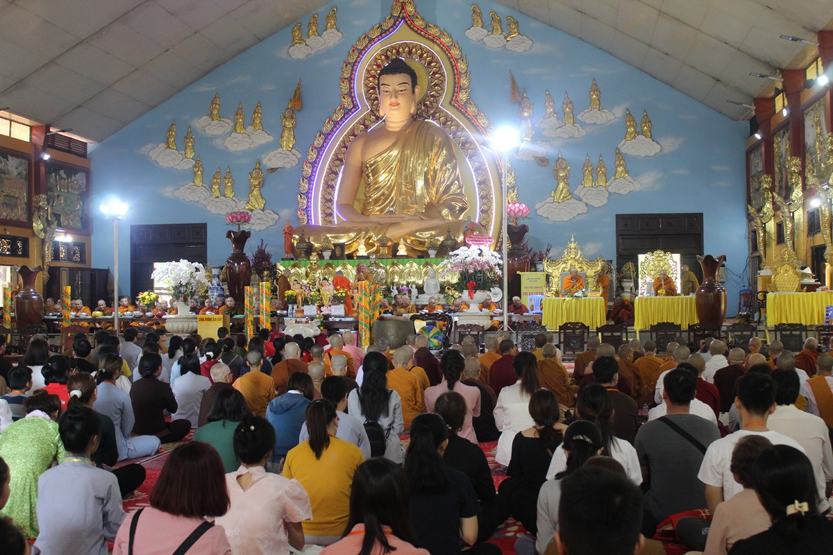 Đồng Nai: Nét khởi sắc khóa tu Một Ngày Bình Yên lần 2 tại Thiền viện Phước Sơn - IMG_4755.JPG (312302 KB)
