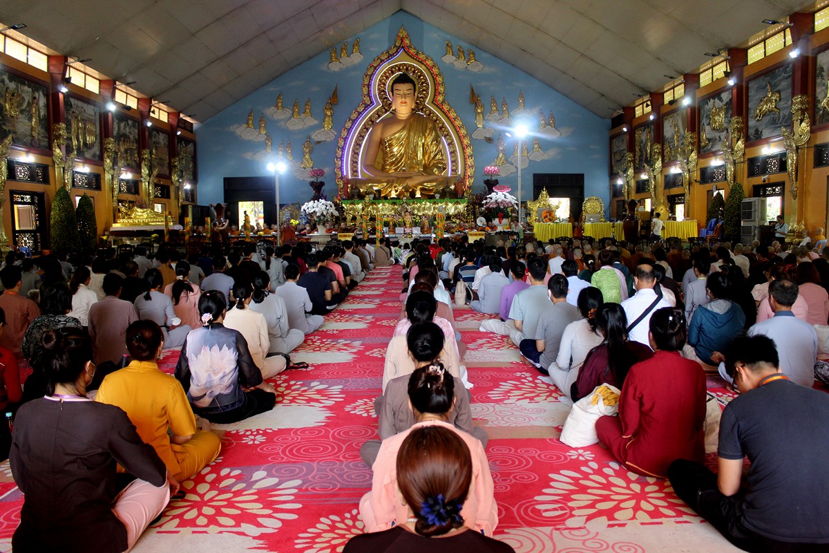 Đồng Nai: Nét khởi sắc khóa tu Một Ngày Bình Yên lần 2 tại Thiền viện Phước Sơn - IMG_4769.JPG (338660 KB)