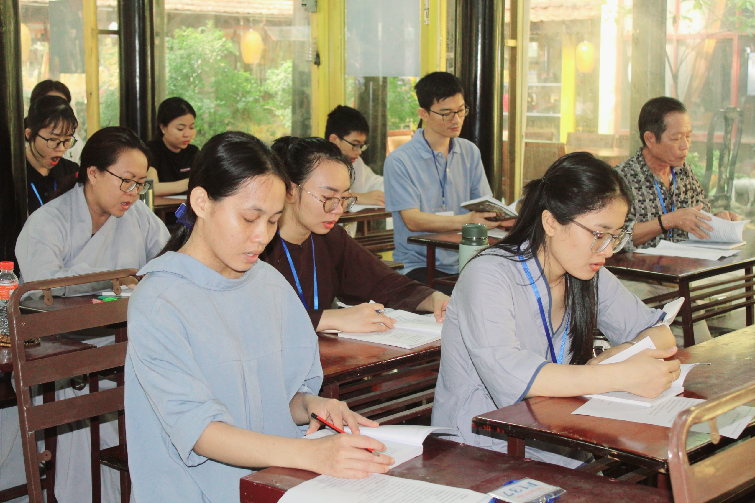Đồng Nai: Khóa tu học kinh Pháp cú lần III - z5412156863029_09f8aee6bca74917747da47fbc9d79d8.jpg (981899 KB)
