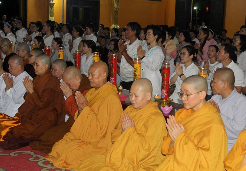 Đồng Nai: Lễ hội cúng đèn rằm tháng Giêng và khai mạc khóa Thiền Vipassanā mùa xuân 2024 - IMG_4862.JPG (136464 KB)