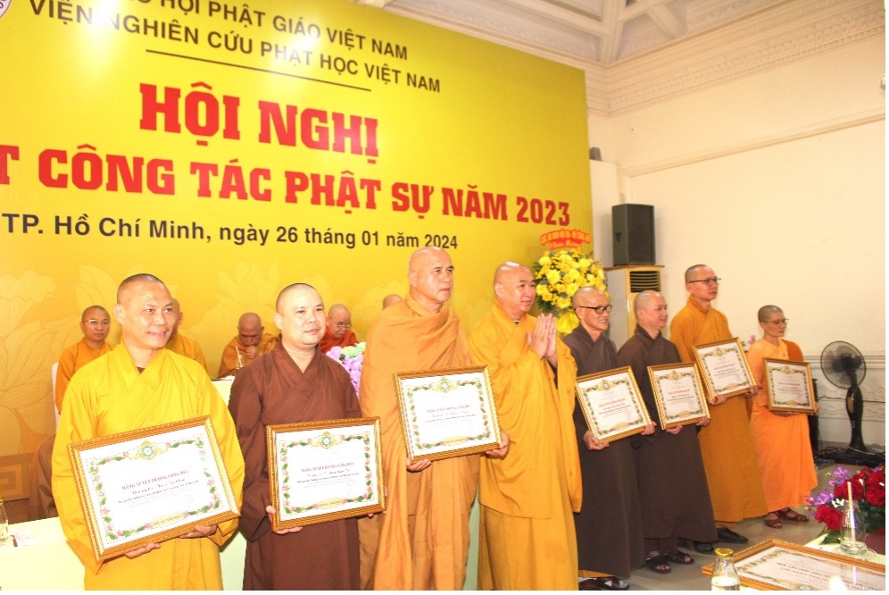TP.HCM: Viện nghiên cứu Phật học Việt Nam tổ chức hội nghị Tổng kết Phật sự năm 2023 - Picture6.jpg (177610 KB)
